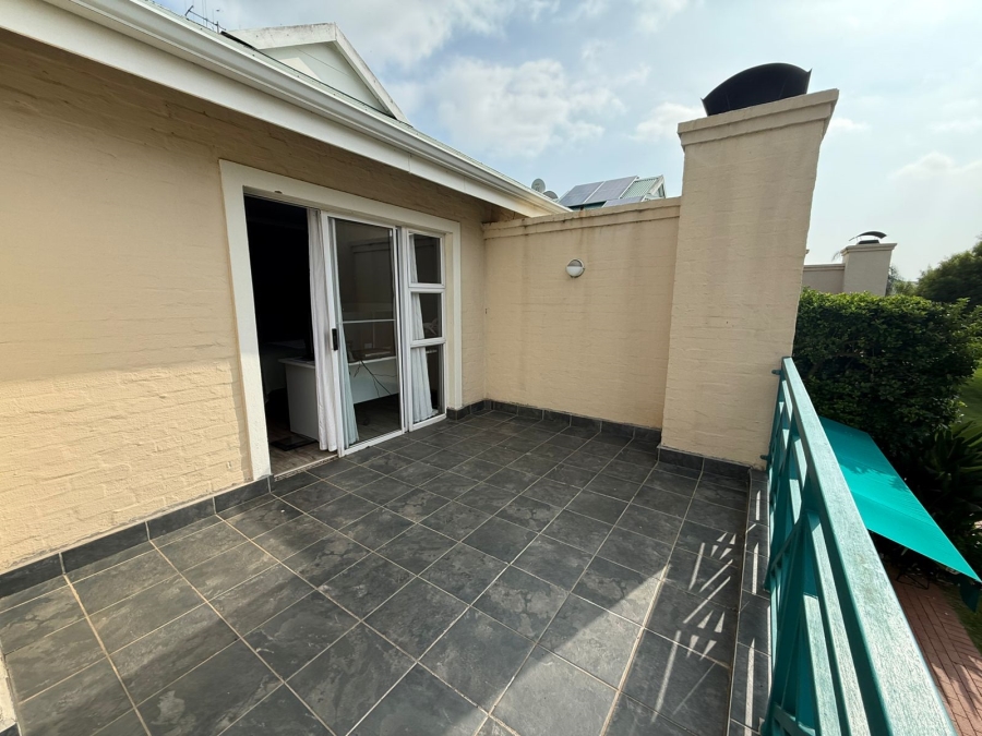 3 Bedroom Property for Sale in Caribbean Beach Club North West